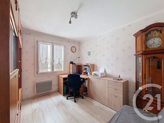 maison à vendre - 6 pièces - 115.0 m2 - ST JEAN DE BEUGNE - 85 - PAYS-DE-LOIRE - Century 21 Solution Immobilière