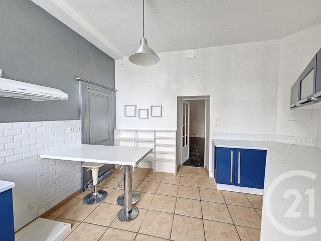 Appartement T3 à louer - 3 pièces - 71.7 m2 - LUCON - 85 - PAYS-DE-LOIRE - Century 21 Solution Immobilière