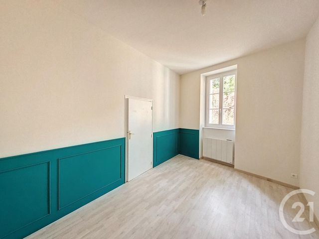 Appartement T3 à louer - 3 pièces - 71.7 m2 - LUCON - 85 - PAYS-DE-LOIRE - Century 21 Solution Immobilière