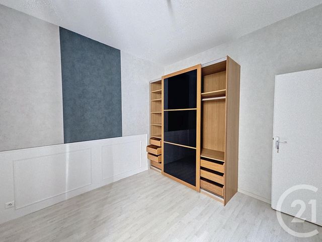 Appartement T3 à louer - 3 pièces - 71.7 m2 - LUCON - 85 - PAYS-DE-LOIRE - Century 21 Solution Immobilière