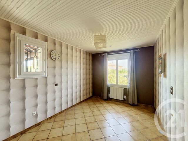 maison à vendre - 6 pièces - 163.23 m2 - ST MICHEL EN L HERM - 85 - PAYS-DE-LOIRE - Century 21 Solution Immobilière