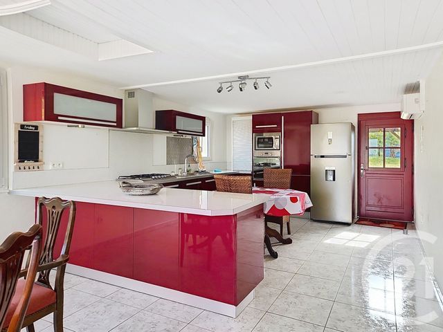 maison à vendre - 6 pièces - 163.23 m2 - ST MICHEL EN L HERM - 85 - PAYS-DE-LOIRE - Century 21 Solution Immobilière