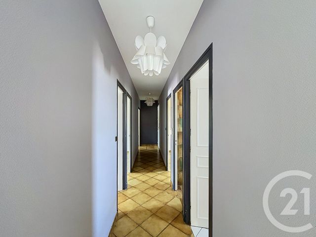 maison à vendre - 6 pièces - 163.23 m2 - ST MICHEL EN L HERM - 85 - PAYS-DE-LOIRE - Century 21 Solution Immobilière