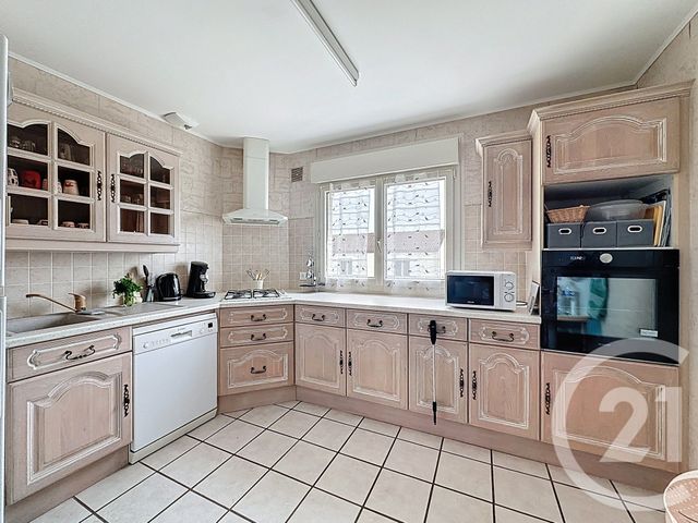 maison à vendre - 4 pièces - 105.21 m2 - LUCON - 85 - PAYS-DE-LOIRE - Century 21 Solution Immobilière