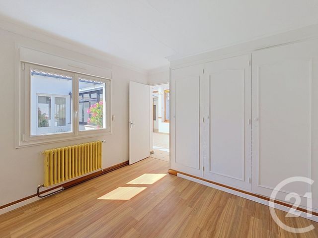 maison à vendre - 7 pièces - 153.0 m2 - LUCON - 85 - PAYS-DE-LOIRE - Century 21 Solution Immobilière