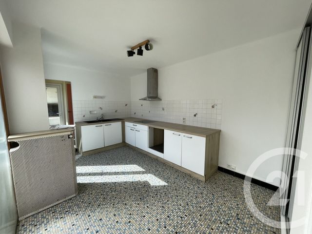 maison à vendre - 7 pièces - 153.0 m2 - LUCON - 85 - PAYS-DE-LOIRE - Century 21 Solution Immobilière