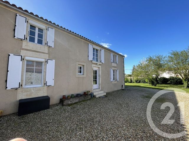 maison à vendre - 8 pièces - 190.0 m2 - NALLIERS - 85 - PAYS-DE-LOIRE - Century 21 Solution Immobilière