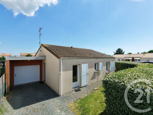 maison à vendre - 4 pièces - 80.3 m2 - LUCON - 85 - PAYS-DE-LOIRE - Century 21 Solution Immobilière