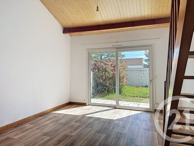 maison à vendre - 1 pièce - 37.27 m2 - LUCON - 85 - PAYS-DE-LOIRE - Century 21 Solution Immobilière
