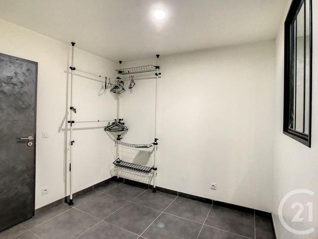 Appartement T2 à louer - 2 pièces - 30.0 m2 - LUCON - 85 - PAYS-DE-LOIRE - Century 21 Solution Immobilière