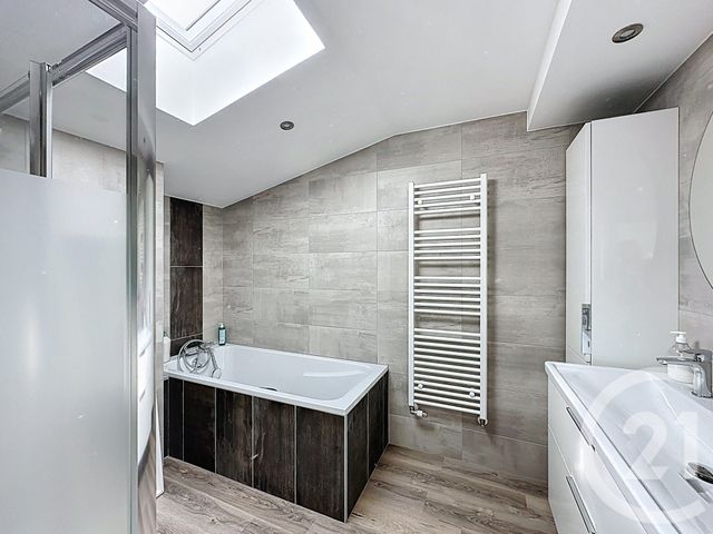 maison à vendre - 7 pièces - 158.0 m2 - STE GEMME LA PLAINE - 85 - PAYS-DE-LOIRE - Century 21 Solution Immobilière