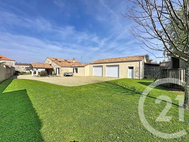 maison à vendre - 7 pièces - 158.0 m2 - STE GEMME LA PLAINE - 85 - PAYS-DE-LOIRE - Century 21 Solution Immobilière