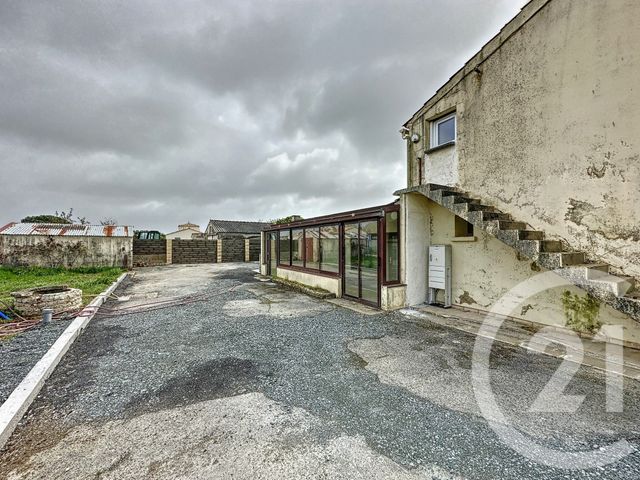 maison à louer - 4 pièces - 81.0 m2 - MOREILLES - 85 - PAYS-DE-LOIRE - Century 21 Solution Immobilière