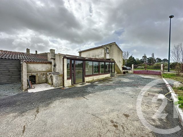 maison à louer - 4 pièces - 81.0 m2 - MOREILLES - 85 - PAYS-DE-LOIRE - Century 21 Solution Immobilière