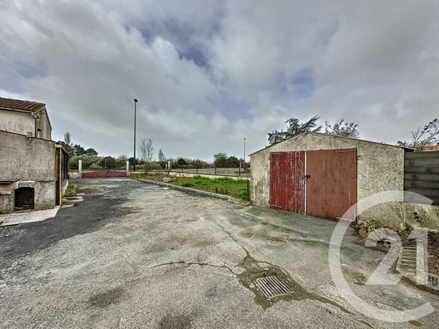 maison à louer - 4 pièces - 81.0 m2 - MOREILLES - 85 - PAYS-DE-LOIRE - Century 21 Solution Immobilière