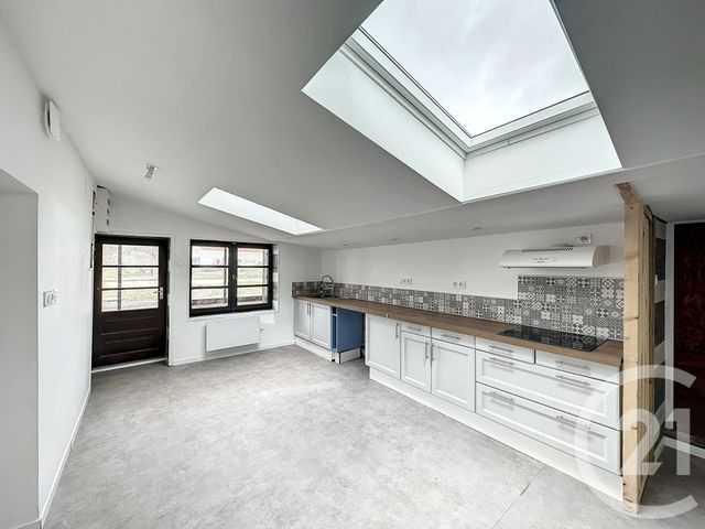 maison à louer - 4 pièces - 81.0 m2 - MOREILLES - 85 - PAYS-DE-LOIRE - Century 21 Solution Immobilière