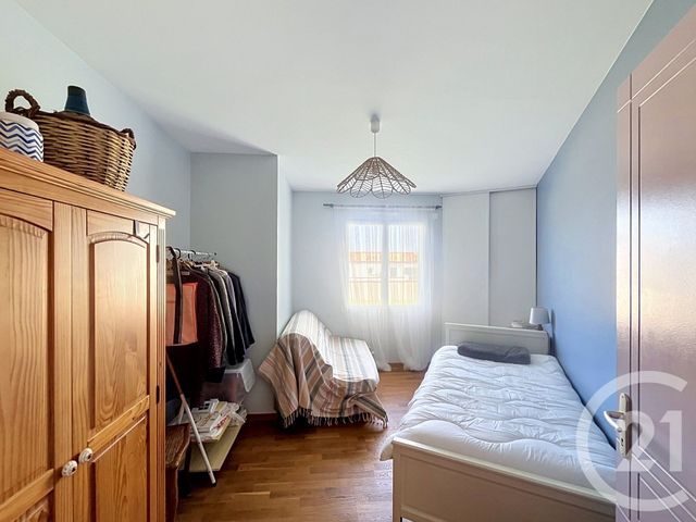 maison à vendre - 5 pièces - 160.37 m2 - ST JEAN DE BEUGNE - 85 - PAYS-DE-LOIRE - Century 21 Solution Immobilière