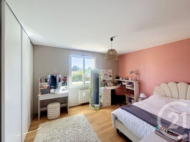maison à vendre - 5 pièces - 160.37 m2 - ST JEAN DE BEUGNE - 85 - PAYS-DE-LOIRE - Century 21 Solution Immobilière