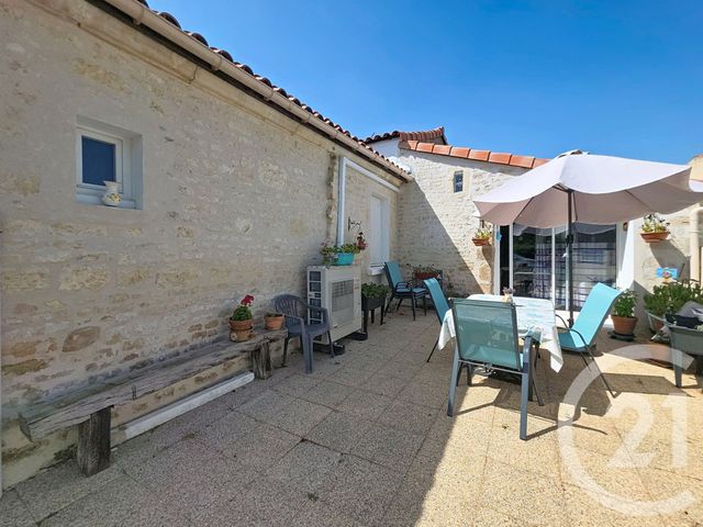 maison - LES MAGNILS REIGNIERS - 85
