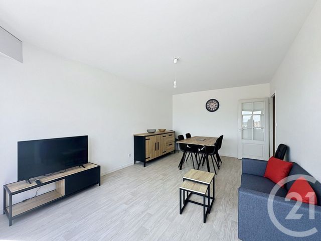Appartement T2 à louer - 2 pièces - 52.93 m2 - LA ROCHE SUR YON - 85 - PAYS-DE-LOIRE - Century 21 Solution Immobilière