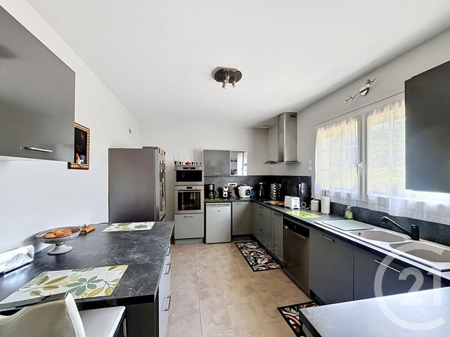 maison à vendre - 8 pièces - 184.23 m2 - LUCON - 85 - PAYS-DE-LOIRE - Century 21 Solution Immobilière