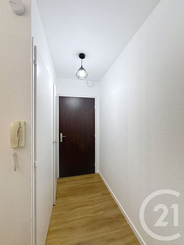 Appartement T1 à louer - 1 pièce - 33.8 m2 - LUCON - 85 - PAYS-DE-LOIRE - Century 21 Solution Immobilière
