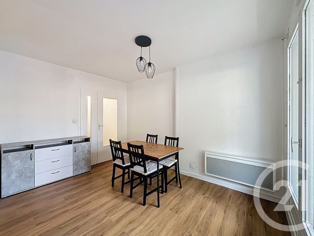Appartement T1 à louer - 1 pièce - 33.8 m2 - LUCON - 85 - PAYS-DE-LOIRE - Century 21 Solution Immobilière