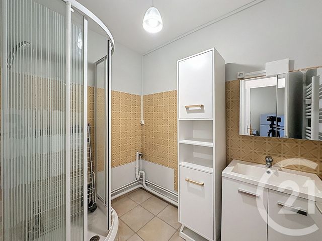 Appartement T1 à louer - 1 pièce - 33.8 m2 - LUCON - 85 - PAYS-DE-LOIRE - Century 21 Solution Immobilière