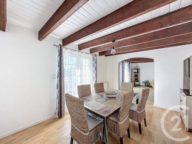 maison à louer - 6 pièces - 132.16 m2 - LES MAGNILS REIGNIERS - 85 - PAYS-DE-LOIRE - Century 21 Solution Immobilière