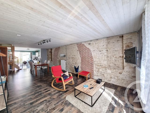 maison à louer - 3 pièces - 94.0 m2 - LUCON - 85 - PAYS-DE-LOIRE - Century 21 Solution Immobilière