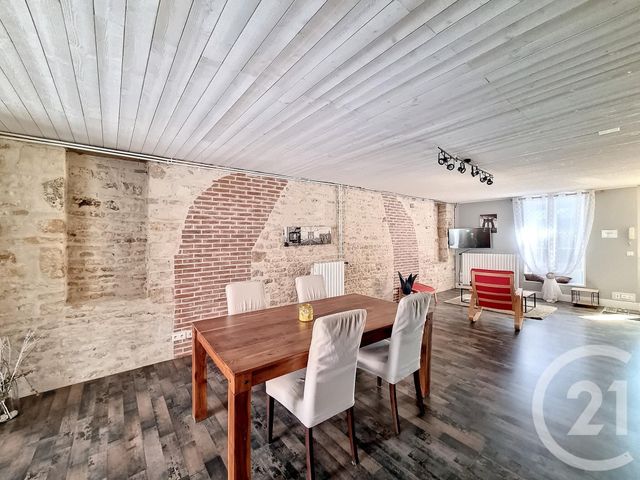 maison à louer - 3 pièces - 94.0 m2 - LUCON - 85 - PAYS-DE-LOIRE - Century 21 Solution Immobilière