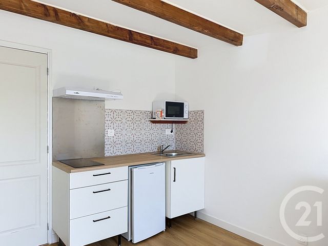 Appartement Studio à louer - 1 pièce - 27.88 m2 - LUCON - 85 - PAYS-DE-LOIRE - Century 21 Solution Immobilière