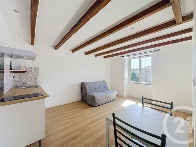 Appartement Studio à louer - 1 pièce - 27.88 m2 - LUCON - 85 - PAYS-DE-LOIRE - Century 21 Solution Immobilière