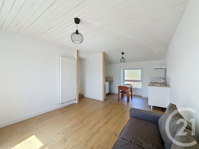 Appartement T2 à louer - 2 pièces - 41.72 m2 - LUCON - 85 - PAYS-DE-LOIRE - Century 21 Solution Immobilière