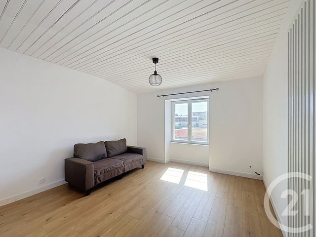 Appartement T2 à louer - 2 pièces - 41.72 m2 - LUCON - 85 - PAYS-DE-LOIRE - Century 21 Solution Immobilière
