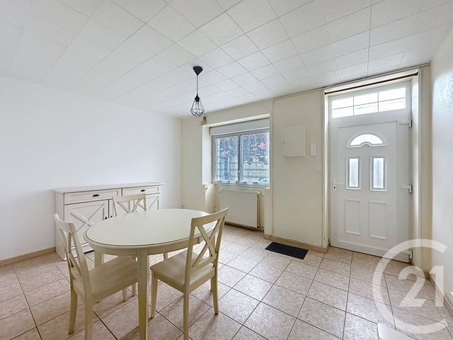 maison à louer - 2 pièces - 47.4 m2 - LUCON - 85 - PAYS-DE-LOIRE - Century 21 Solution Immobilière