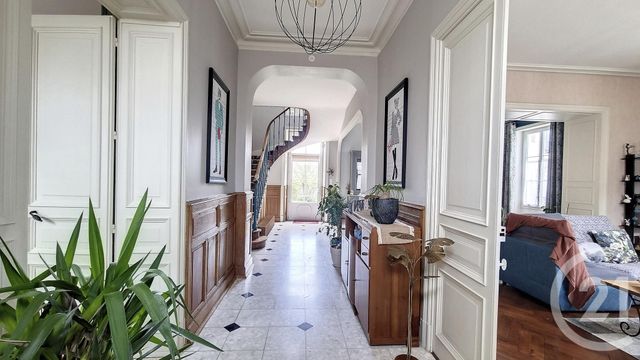 maison à louer - 5 pièces - 195.26 m2 - NALLIERS - 85 - PAYS-DE-LOIRE - Century 21 Solution Immobilière
