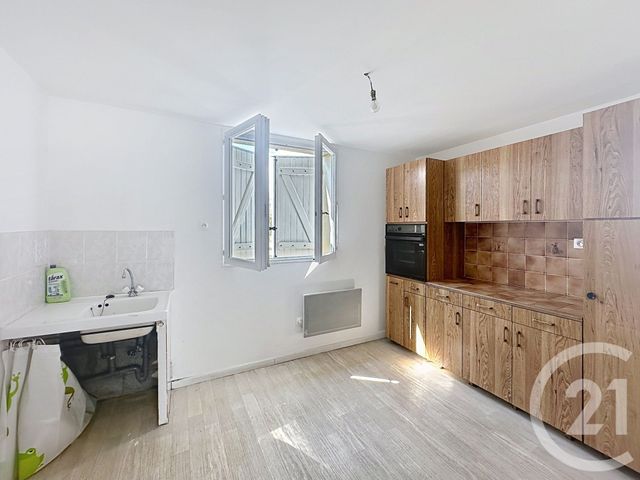 maison à louer - 3 pièces - 88.94 m2 - NALLIERS - 85 - PAYS-DE-LOIRE - Century 21 Solution Immobilière