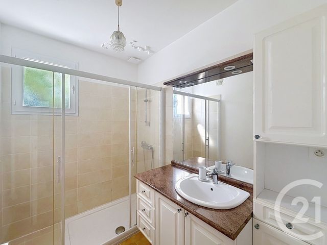 maison à louer - 3 pièces - 88.94 m2 - NALLIERS - 85 - PAYS-DE-LOIRE - Century 21 Solution Immobilière
