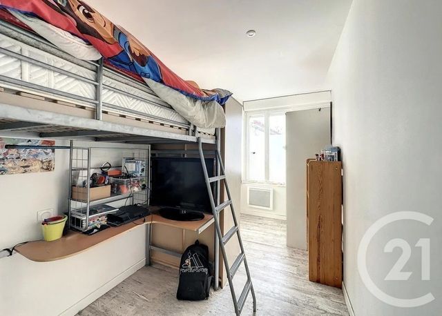 Appartement F3 à louer - 3 pièces - 45.69 m2 - LUCON - 85 - PAYS-DE-LOIRE - Century 21 Solution Immobilière