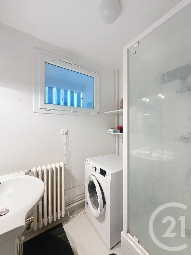 Appartement T3 à louer - 3 pièces - 68.22 m2 - LUCON - 85 - PAYS-DE-LOIRE - Century 21 Solution Immobilière