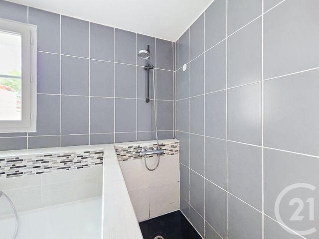 maison à vendre - 5 pièces - 132.0 m2 - CHAILLE LES MARAIS - 85 - PAYS-DE-LOIRE - Century 21 Solution Immobilière