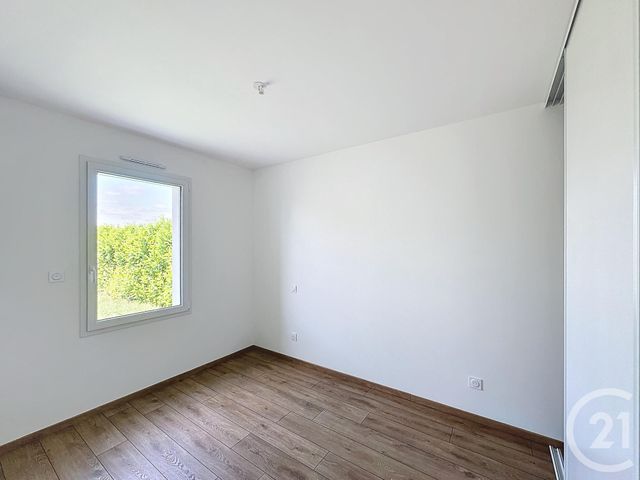 maison à louer - 4 pièces - 84.0 m2 - MOUTIERS SUR LE LAY - 85 - PAYS-DE-LOIRE - Century 21 Solution Immobilière