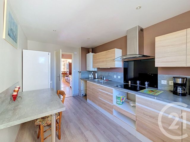 Appartement T3 à vendre - 3 pièces - 72.54 m2 - LUCON - 85 - PAYS-DE-LOIRE - Century 21 Solution Immobilière