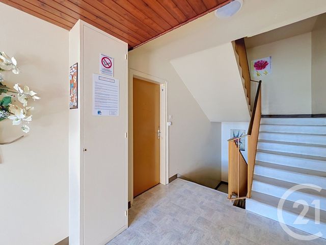 Appartement T3 à vendre - 3 pièces - 72.54 m2 - LUCON - 85 - PAYS-DE-LOIRE - Century 21 Solution Immobilière