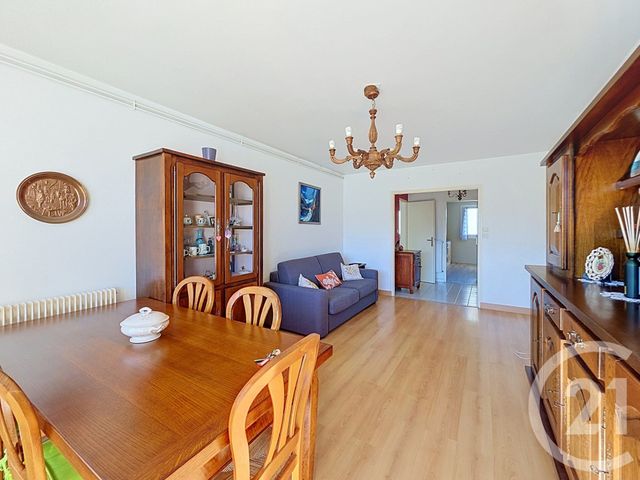Appartement T3 à vendre - 3 pièces - 72.54 m2 - LUCON - 85 - PAYS-DE-LOIRE - Century 21 Solution Immobilière