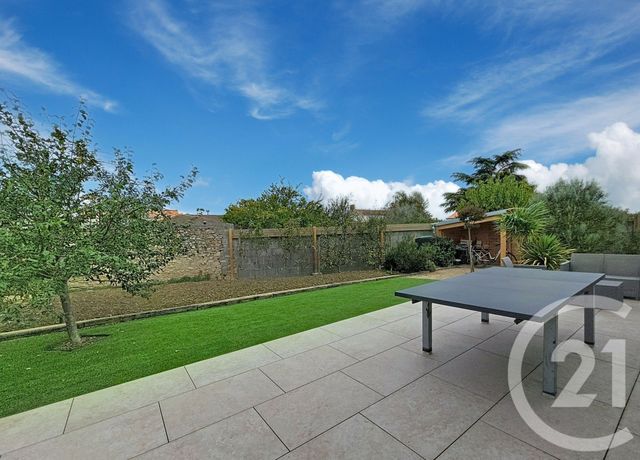 maison à vendre - 5 pièces - 149.49 m2 - ST MICHEL EN L HERM - 85 - PAYS-DE-LOIRE - Century 21 Solution Immobilière