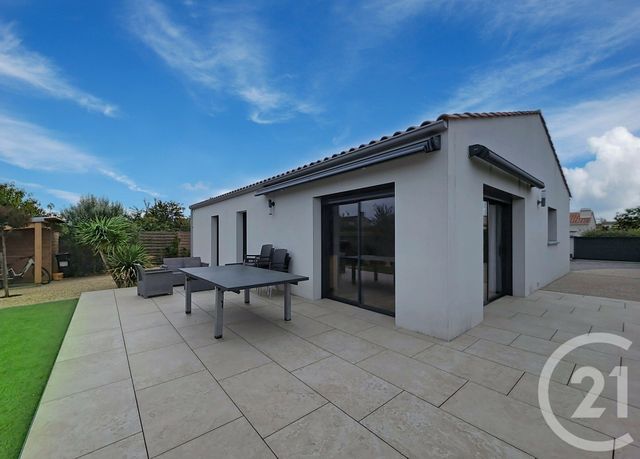 maison à vendre - 5 pièces - 149.49 m2 - ST MICHEL EN L HERM - 85 - PAYS-DE-LOIRE - Century 21 Solution Immobilière