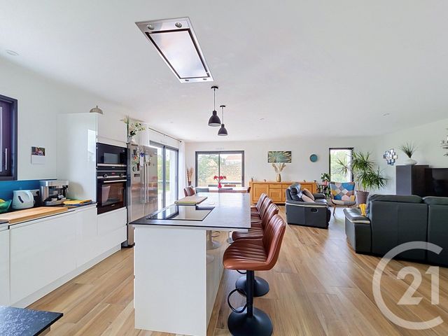 maison à vendre - 5 pièces - 149.49 m2 - ST MICHEL EN L HERM - 85 - PAYS-DE-LOIRE - Century 21 Solution Immobilière