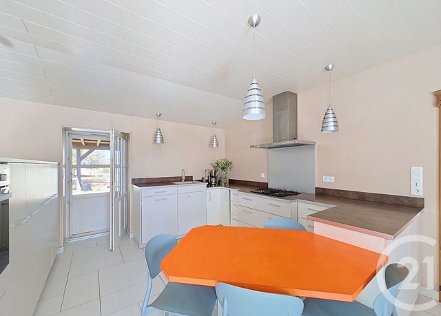maison à vendre - 4 pièces - 156.0 m2 - CHAMPAGNE LES MARAIS - 85 - PAYS-DE-LOIRE - Century 21 Solution Immobilière